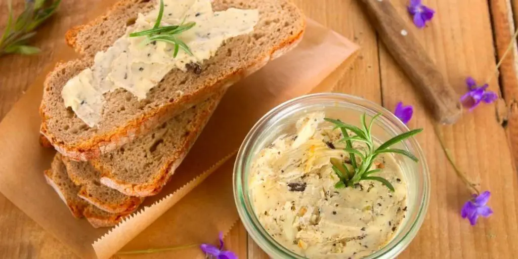 Is olive spread better than butter?