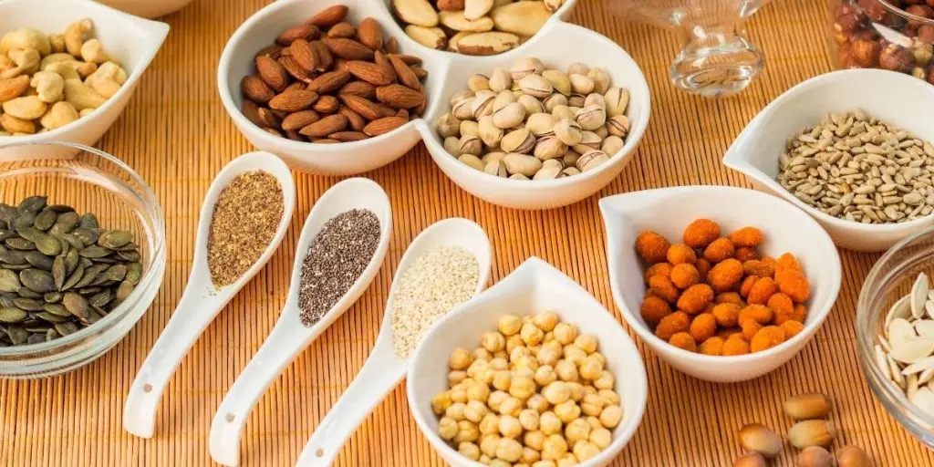 The 13 Best Nuts and Seeds for Keto.